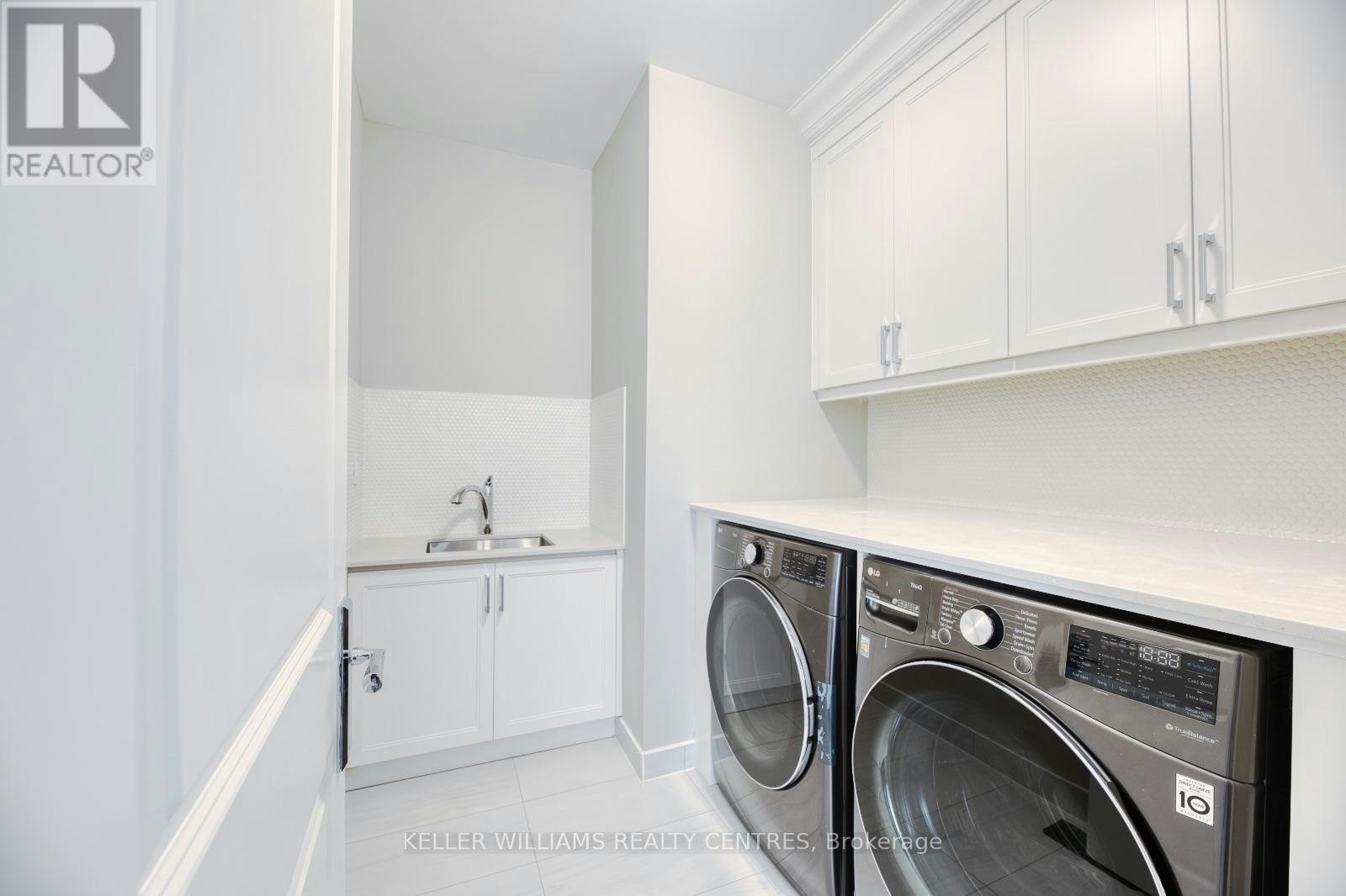 7 Becky Cheung Court, Toronto, ON, M2M 2E7 - 25