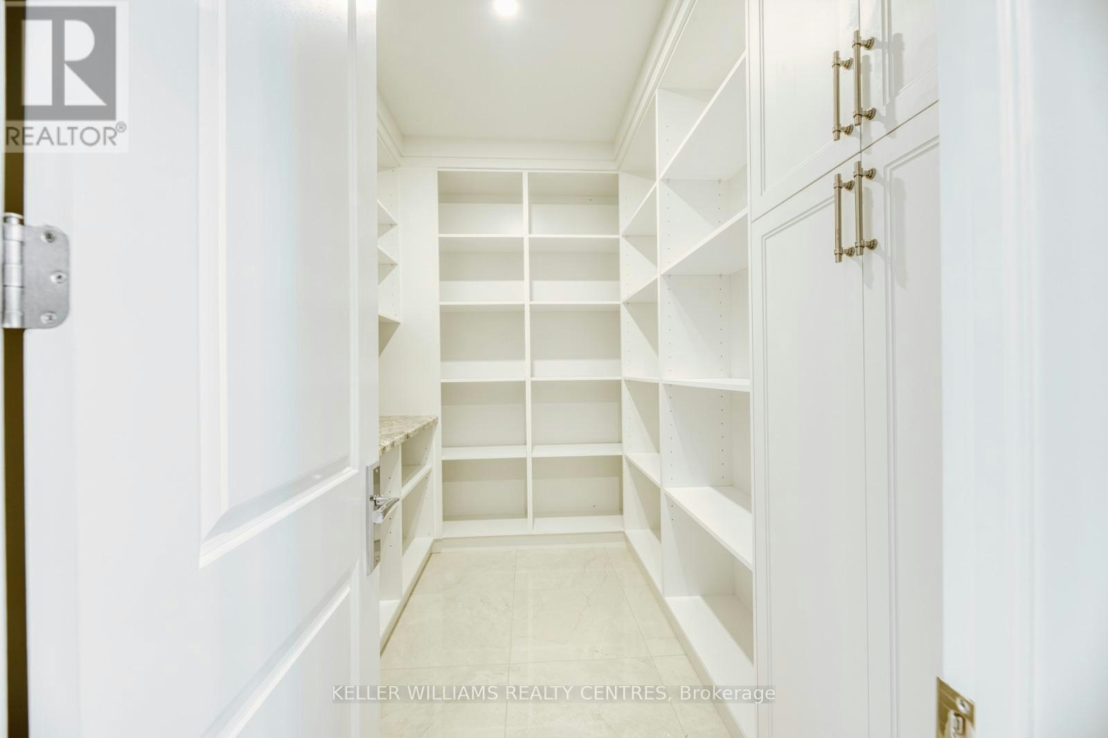 7 Becky Cheung Court, Toronto, ON, M2M 2E7 - 19
