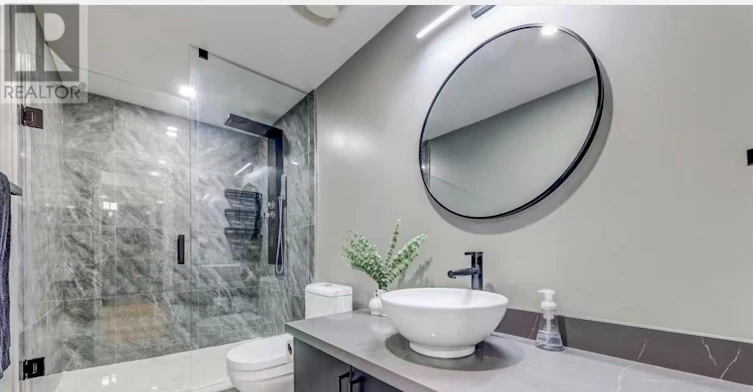 1258 Atkins Dr Drive, Newmarket, ON, L3X 0E1 - 2