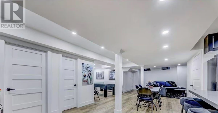 1258 Atkins Dr Drive, Newmarket, ON, L3X 0E1 - 6