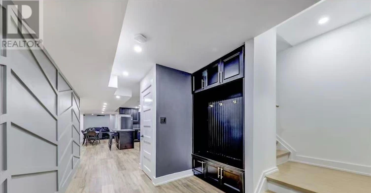 1258 Atkins Dr Drive, Newmarket, ON, L3X 0E1 - 3