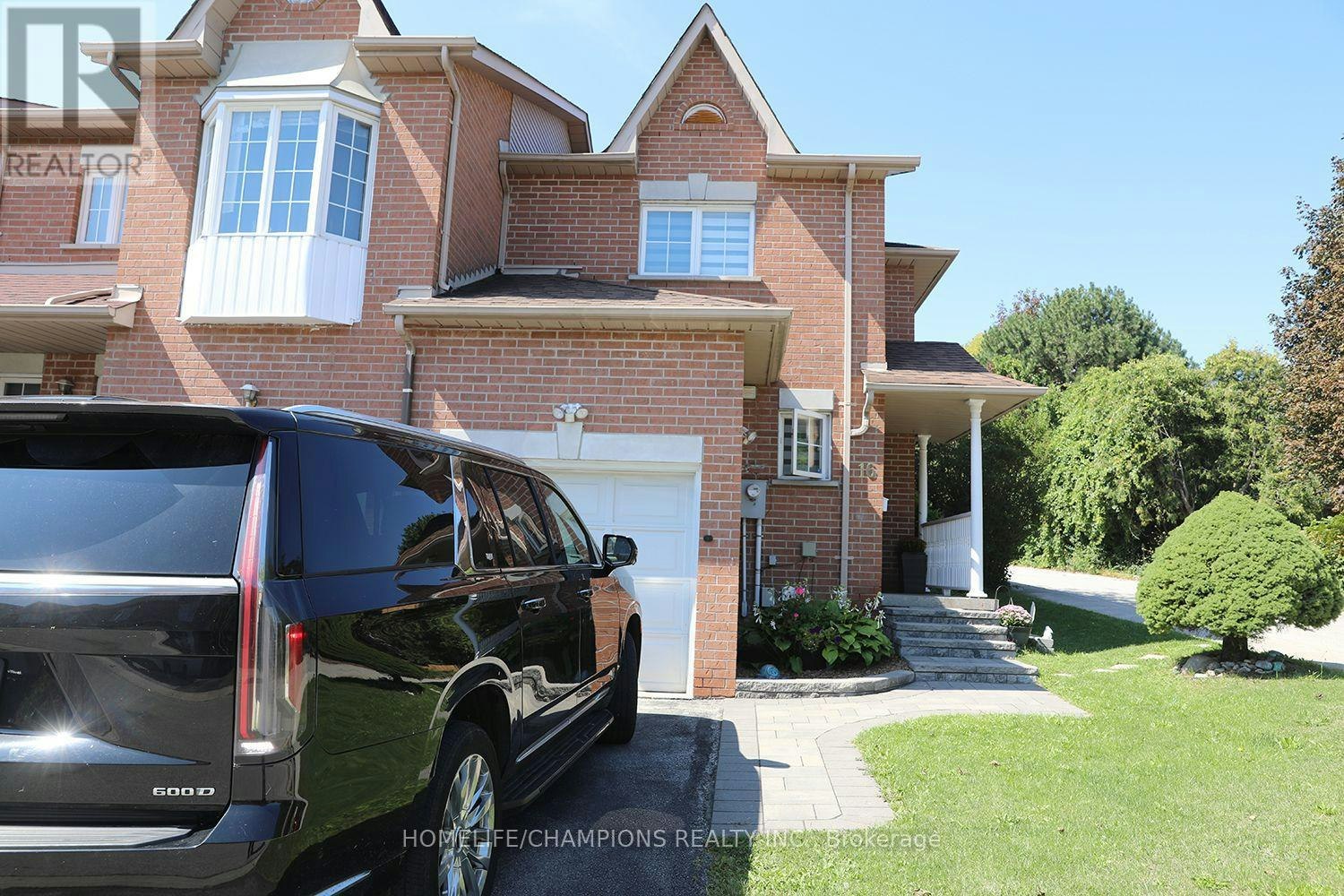 16 Echo Glen Road, Toronto, ON, M9B 4W6