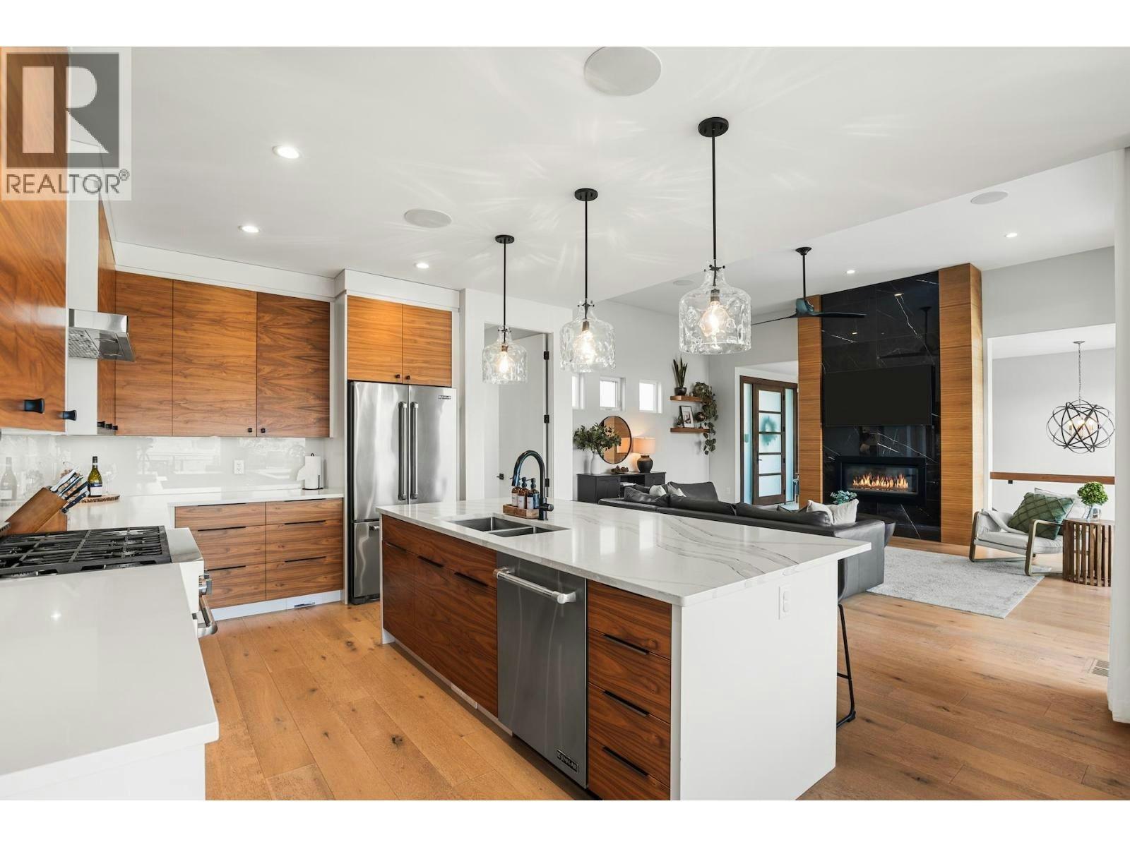 3276 Vineyard View Drive, West Kelowna, BC, V4T 3M3 - 8
