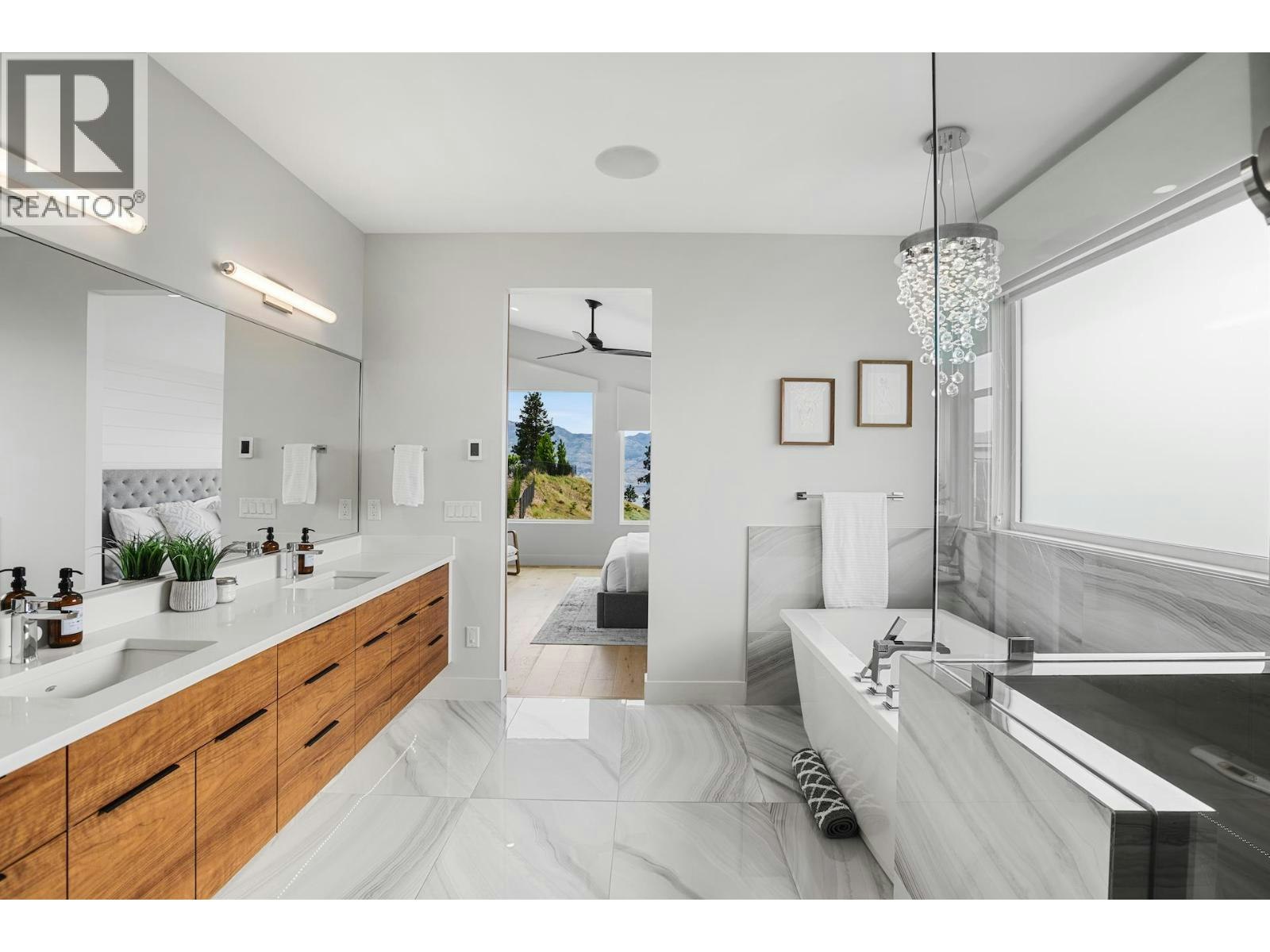 3276 Vineyard View Drive, West Kelowna, BC, V4T 3M3 - 14
