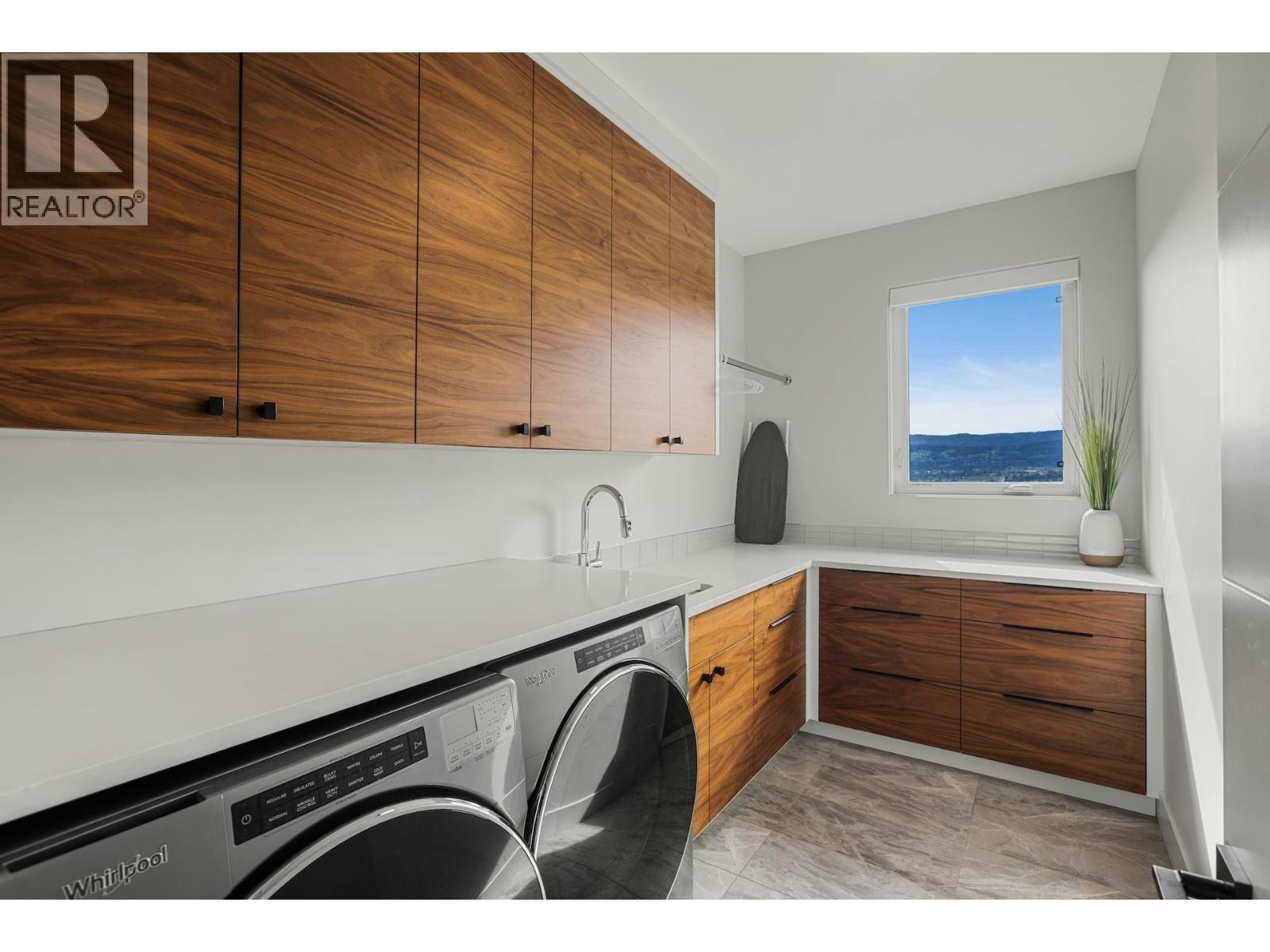 3276 Vineyard View Drive, West Kelowna, BC, V4T 3M3 - 22