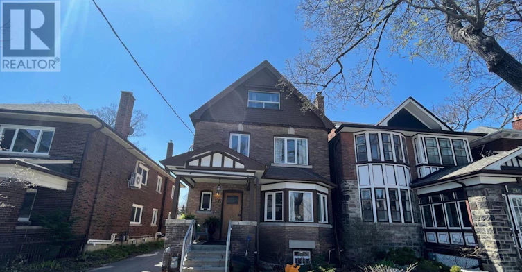 1-296 Runnymede Road, Toronto, ON, M6S 2Y6