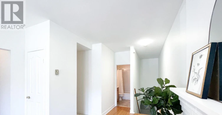 1-296 Runnymede Road, Toronto, ON, M6S 2Y6 - 11