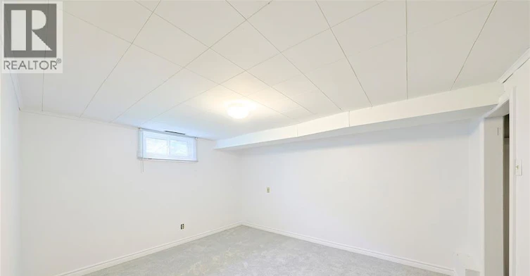 Lower-237 Essex Street, Sarnia, ON, N7T 4S3 - 10