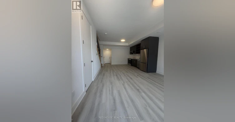 175 Everett Common, St. Catharines, ON, L2P 0G7 - 2