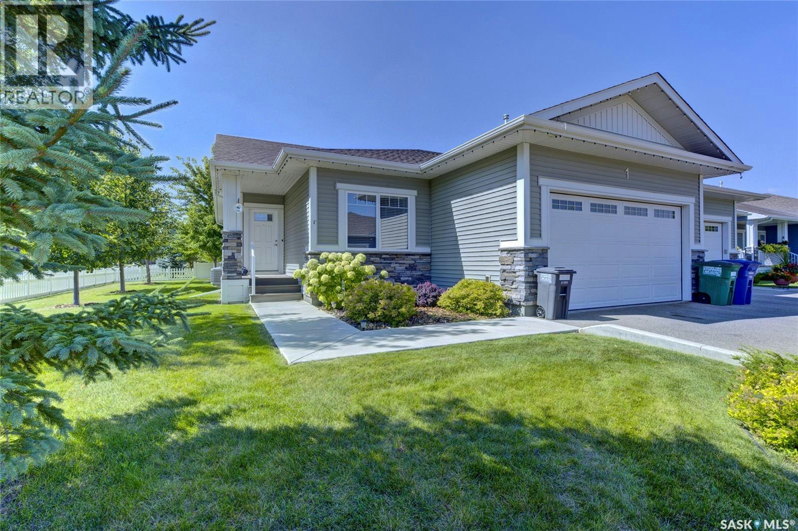 1-3206 11th Street W, Saskatoon, SK, S7M 5Z1