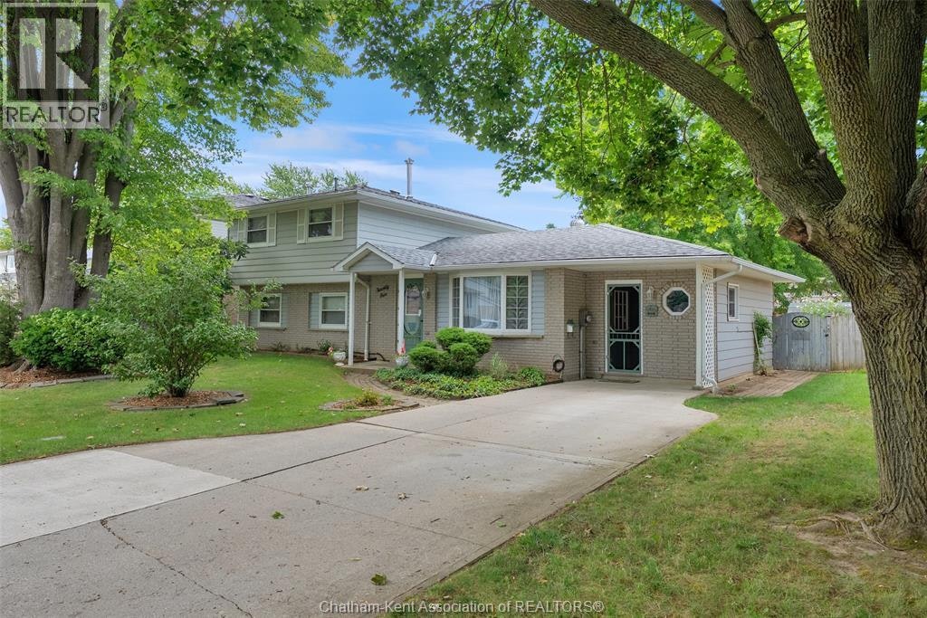 25 Sylvester Drive, Chatham-Kent, ON, N7M 2B7