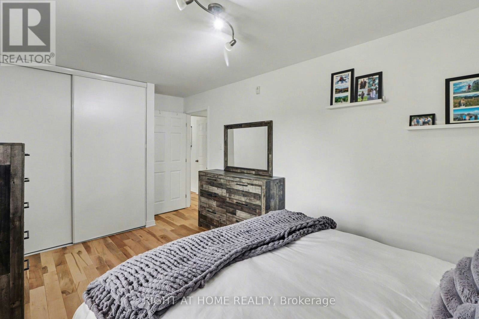 202-646 Cummings Avenue, Ottawa, ON, K1K 2K6 - 27
