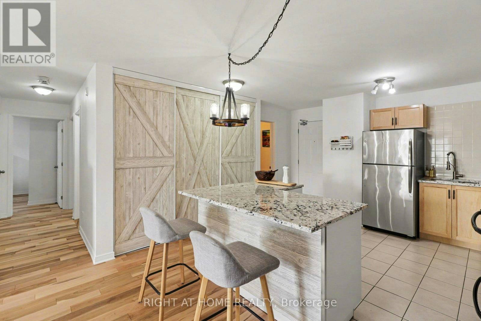 202-646 Cummings Avenue, Ottawa, ON, K1K 2K6 - 22