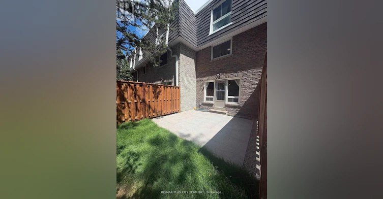 60 Tangle Briar Way, Toronto, ON, M2J 2M4 - 37