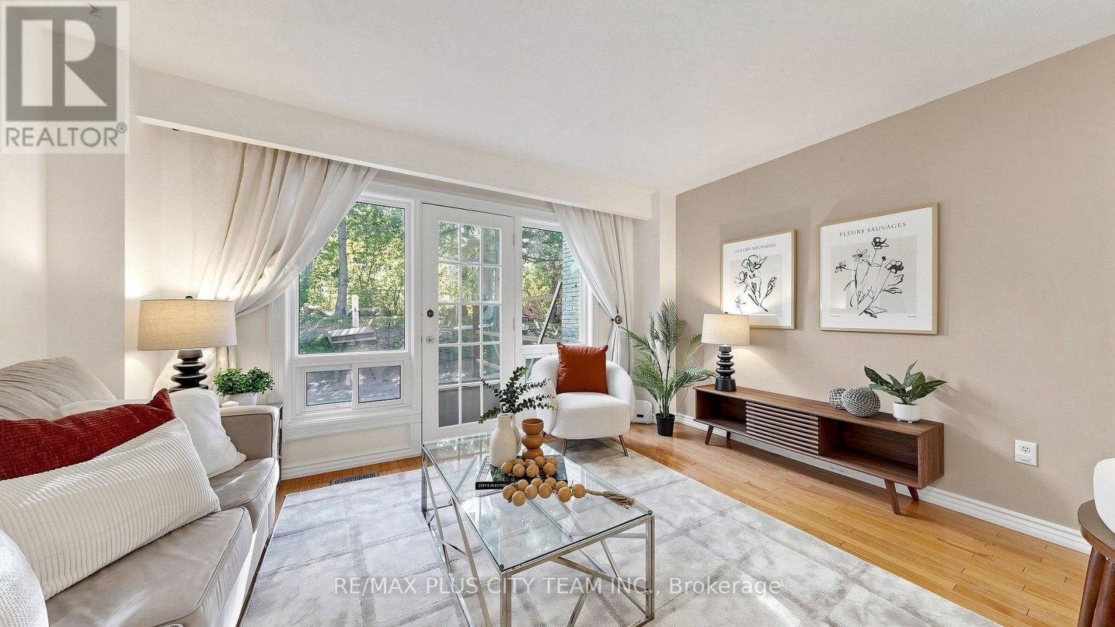 60 Tangle Briar Way, Toronto, ON, M2J 2M4 - 3
