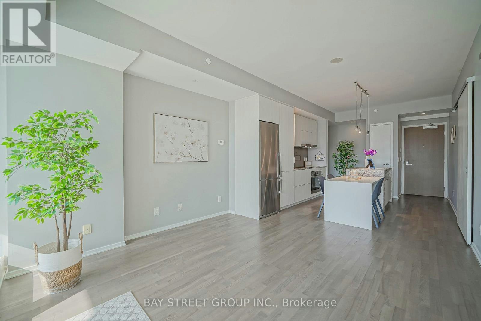 1605-1 Bloor Street E, Toronto, ON, M4W 0A8 - 9