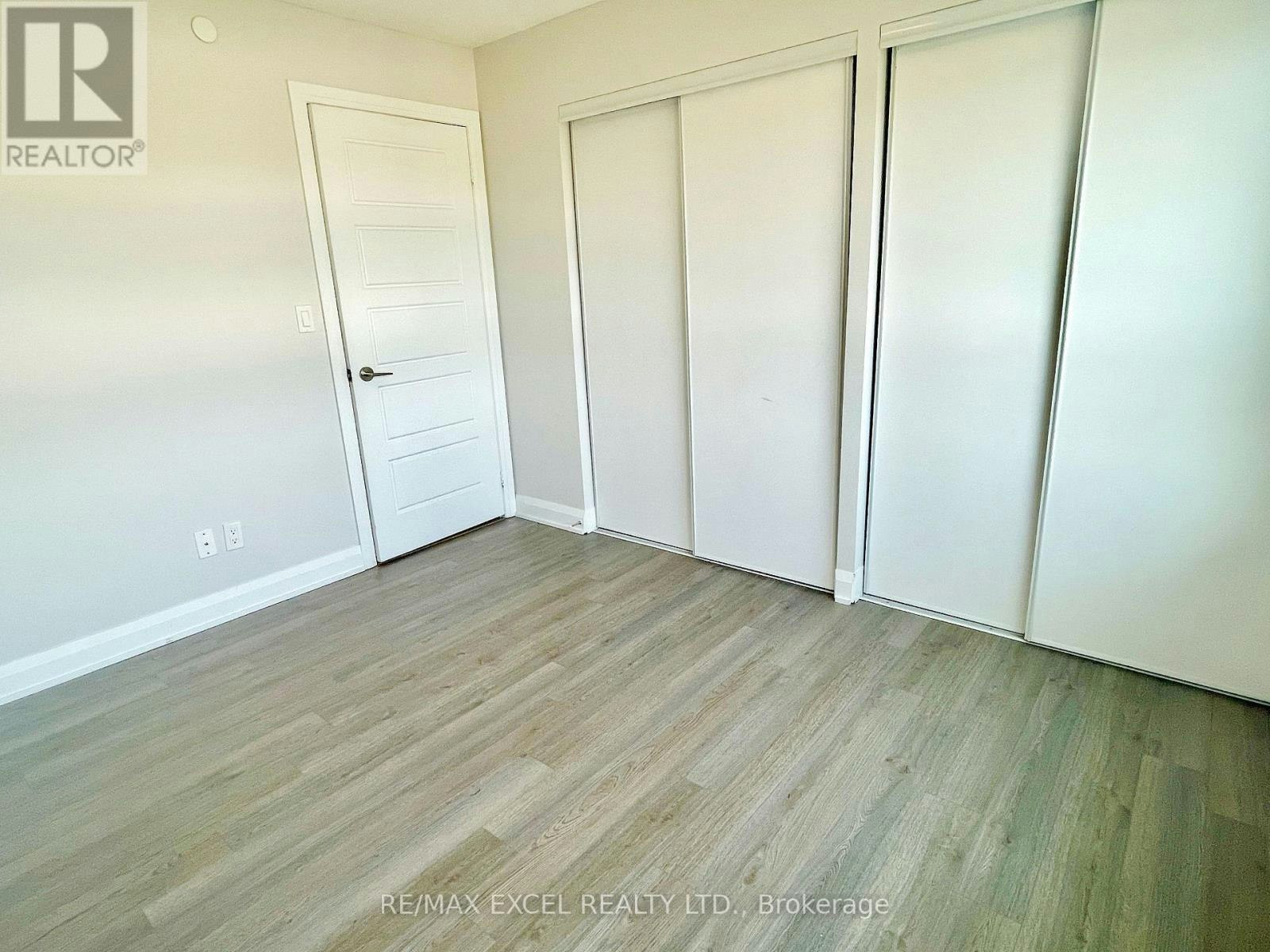 1510-15 Water Walk Drive, Markham, ON, L6G 0G2 - 9