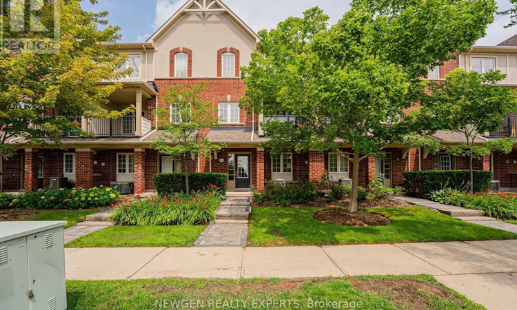 21-109 Georgian Drive