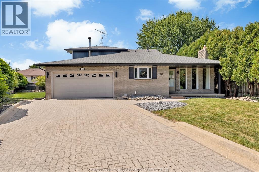 12117 Valente Court, Tecumseh, ON, N8N 3B9