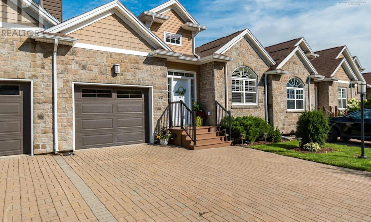 22 Chaucer Lane