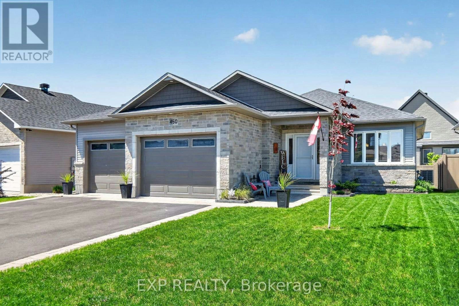 450 Central Park Boulevard, Russell, ON, K4R 0C6