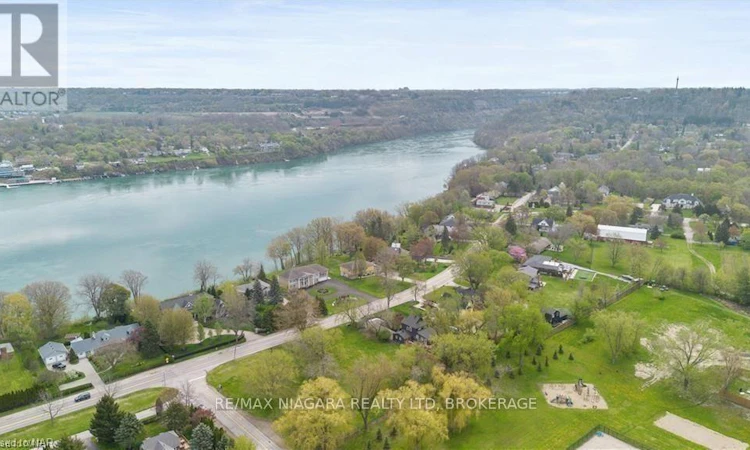 14662 Niagara River Parkway