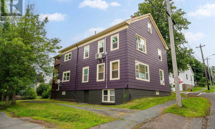 9 Cedar Street
