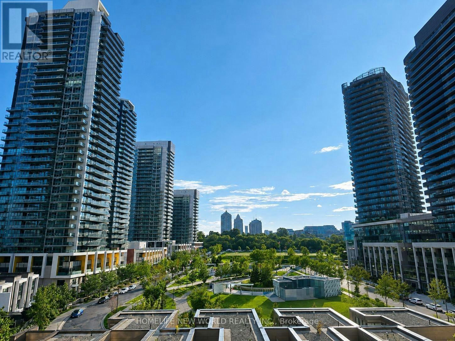 811-121 Mcmahon Drive, Toronto, ON, M2K 0C1