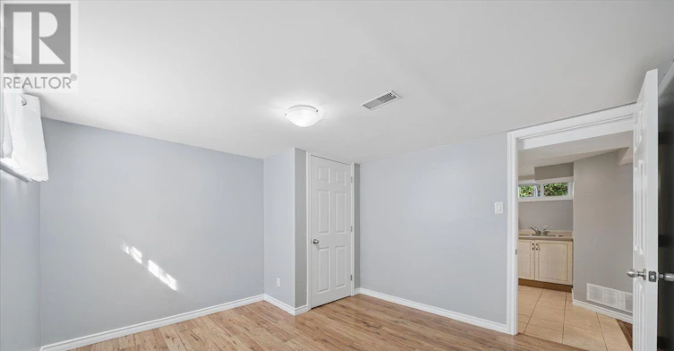 531 Harmony Road S, Oshawa, ON, L1H 6V4 - 14