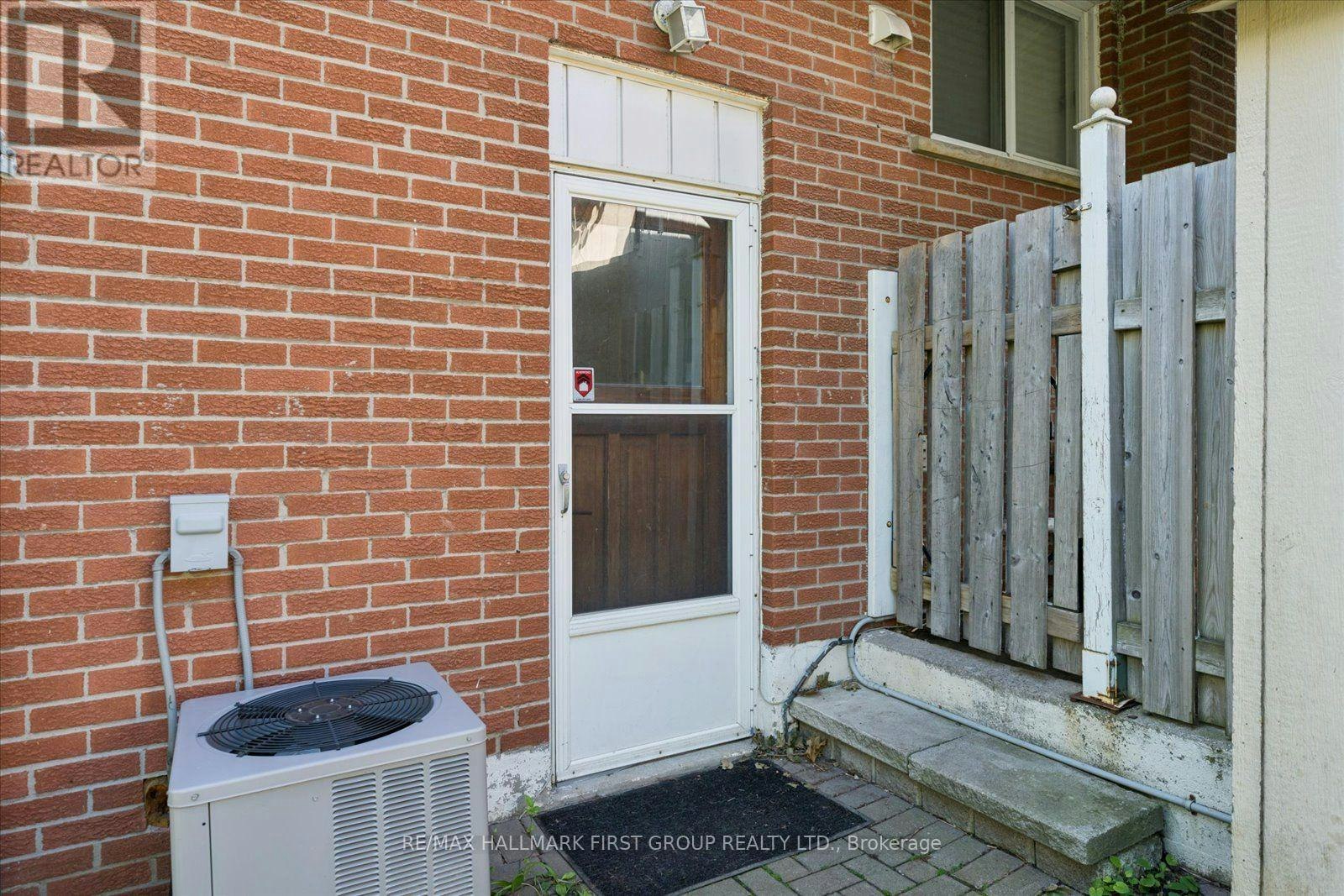 531 Harmony Road S, Oshawa, ON, L1H 6V4 - 3
