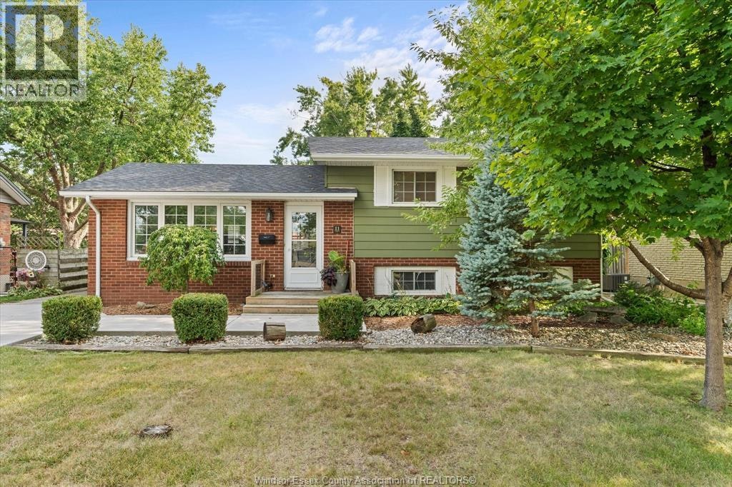11 Riviera, Amherstburg, ON, N9V 3A5