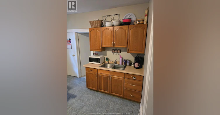 2-2296 Chandler, Windsor, ON, N8W 4A4 - 9