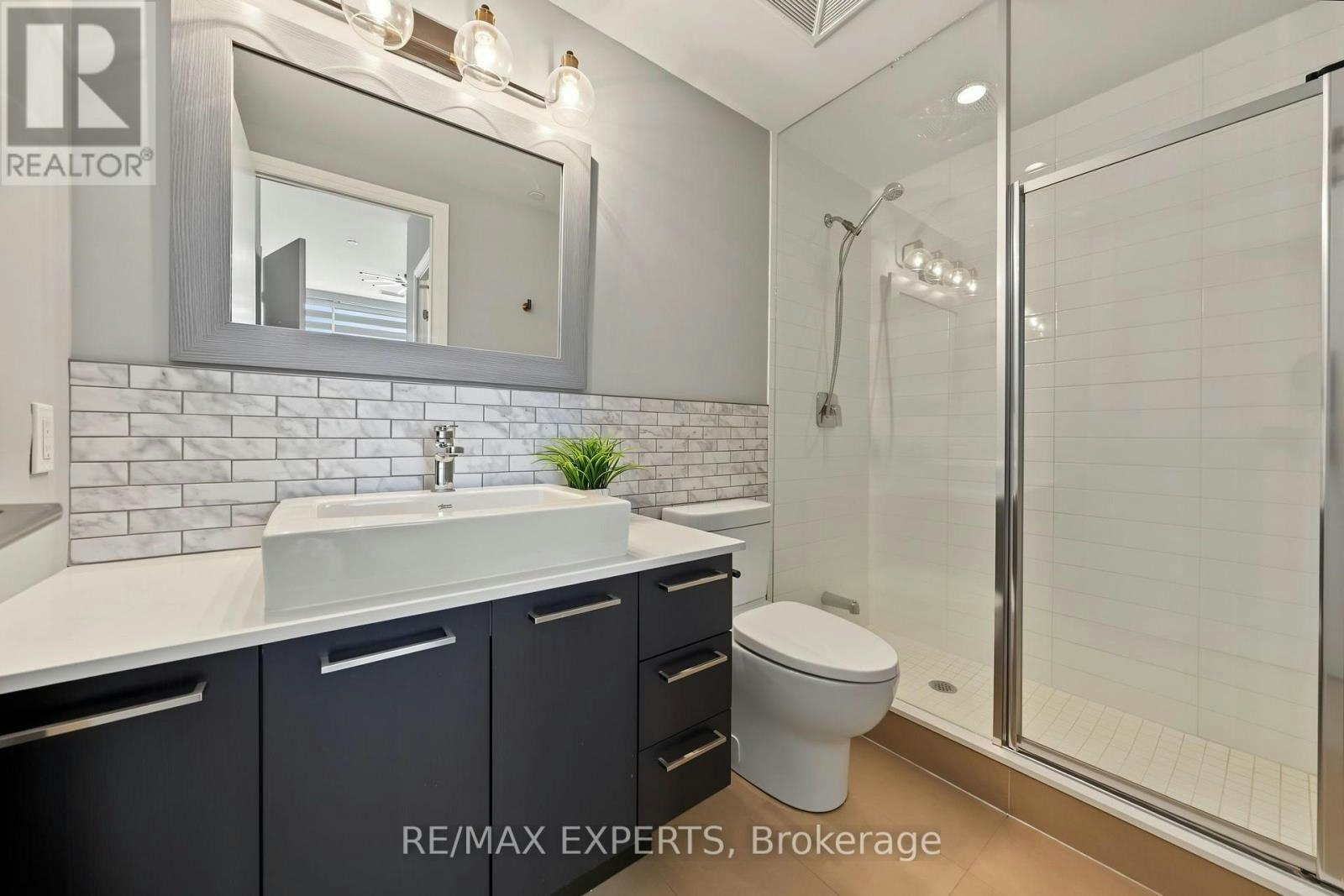 117-4800 7 Highway, Vaughan, ON, L4L 1H8 - 15
