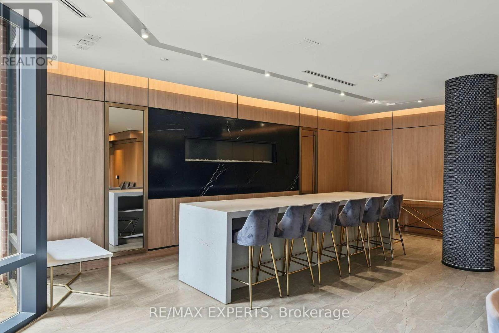 117-4800 7 Highway, Vaughan, ON, L4L 1H8 - 32