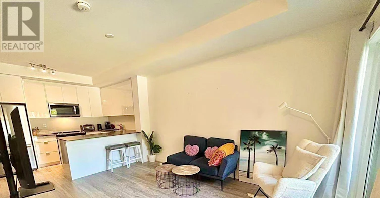 20-22 Lytham Green Circle, Newmarket, ON, L3Y 0H3 - 16