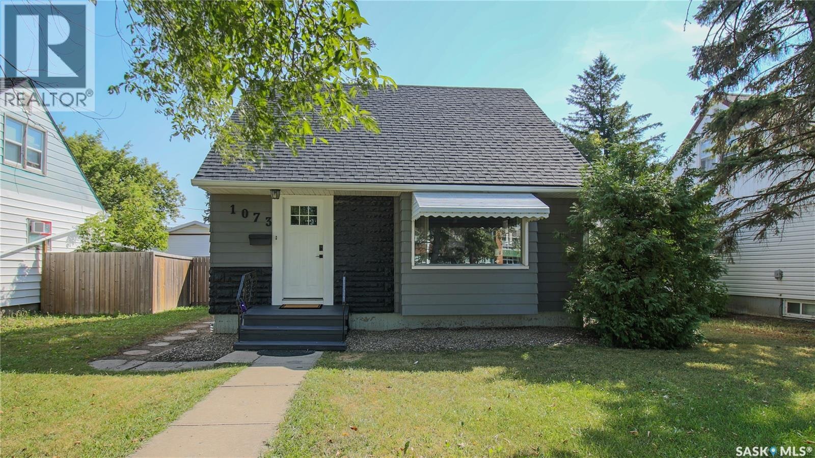 1073 Mcintosh Street, Regina, SK, S4T 5B8