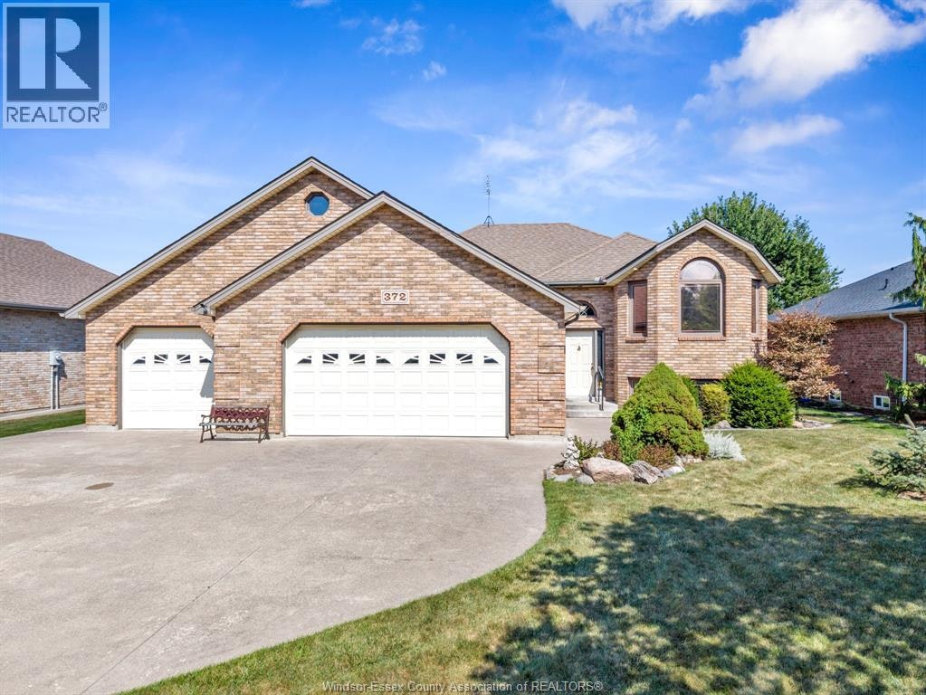372 Puce River Road EAST, Lakeshore, ON, N8L 0C6