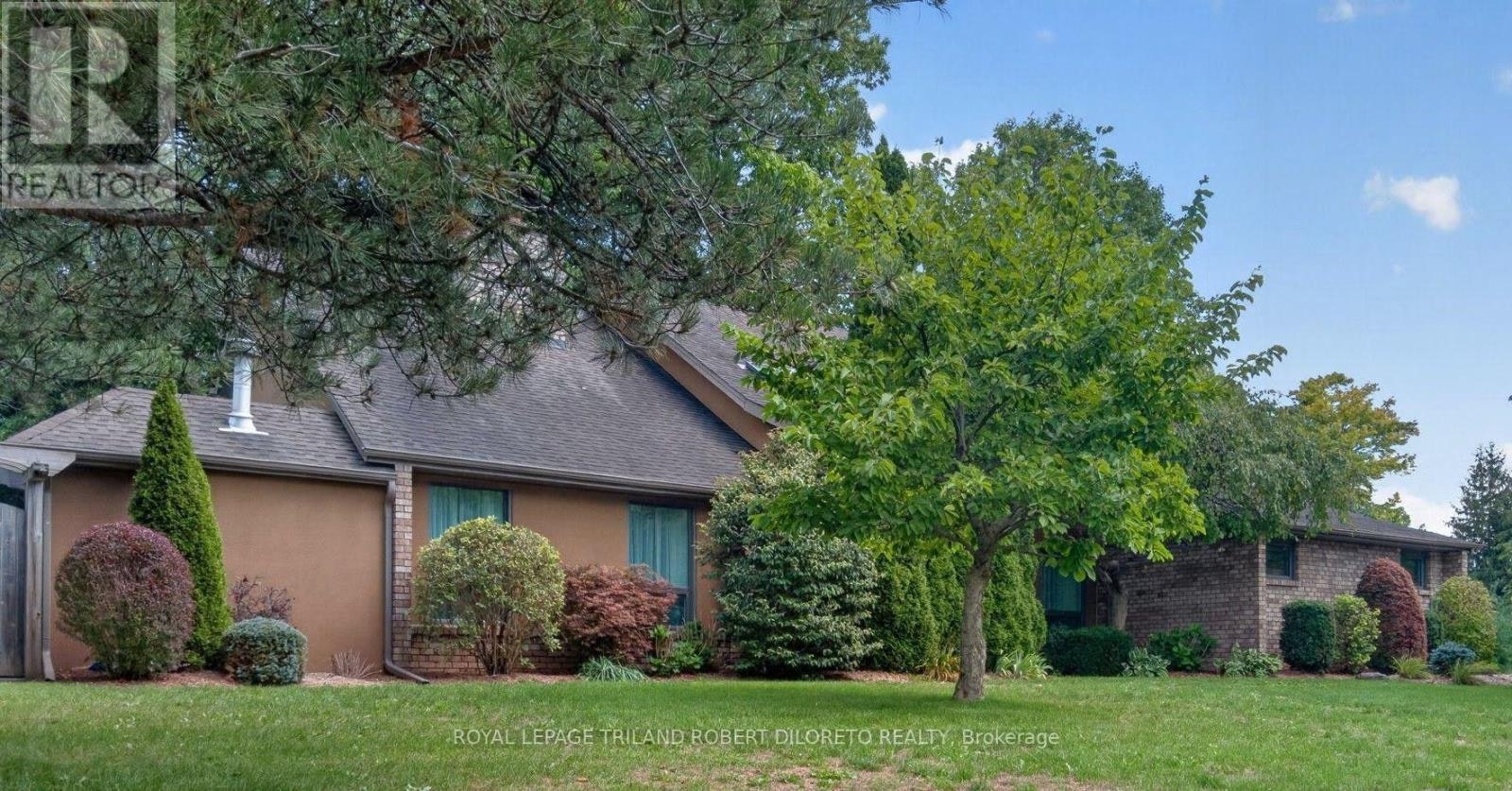 39 Westbrook Drive, Komoka, ON, N0L 1R0