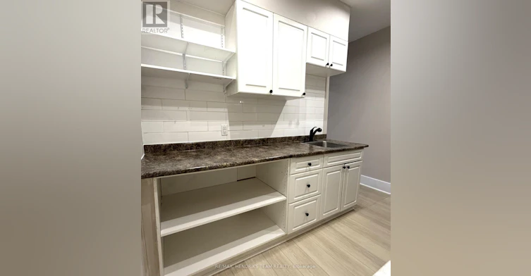 1-3 Main Street W, Grimsby, ON, L3M 1M7 - 15