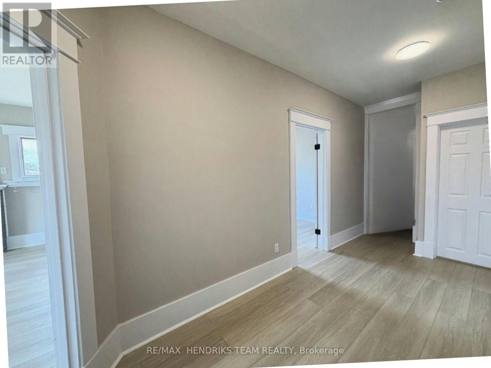 1-3 Main Street W, Grimsby, ON, L3M 1M7 - 12