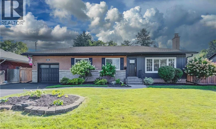 21 Loma Drive