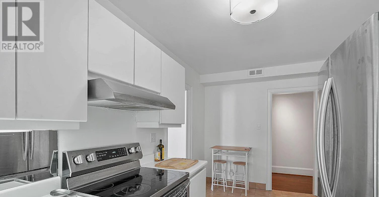 7A-7 Clarendon Avenue, Toronto, ON, M4V 1H8 - 14