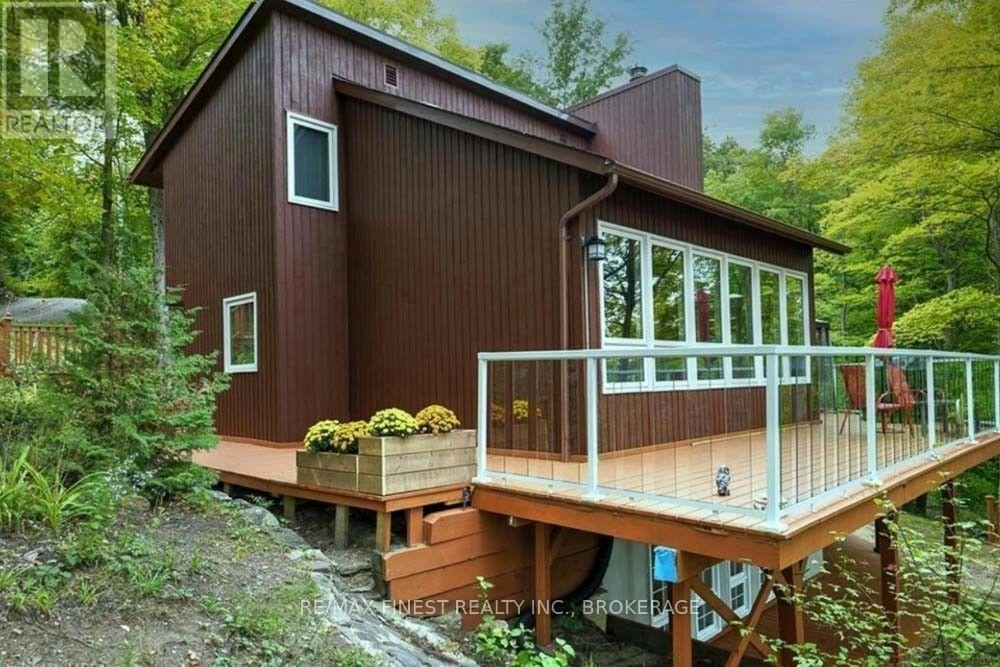 1066 Mountvale Point Road, Central Frontenac, ON, K0H 2P0