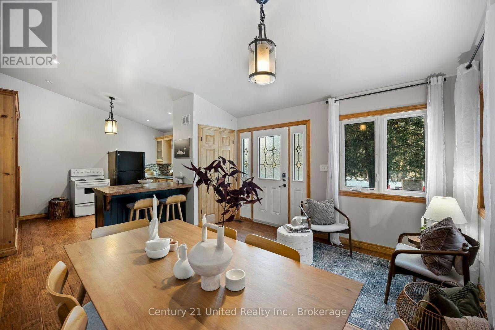 2619 Buckhorn Road, Smith-Ennismore-Lakefield, ON, K0L 2H0 - 10