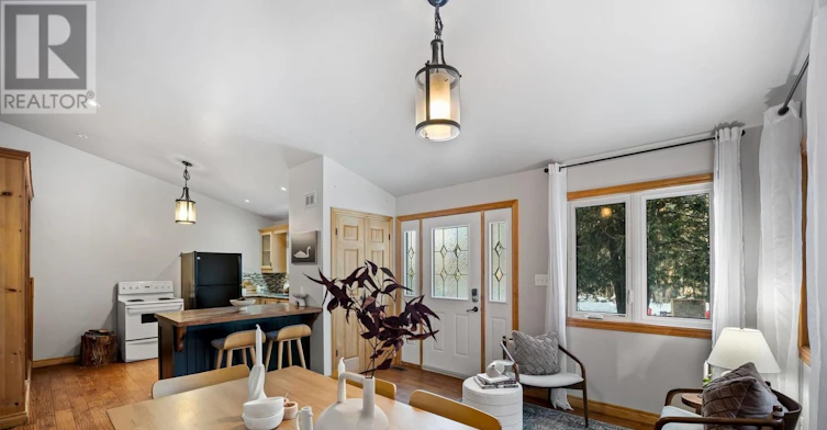 2619 Buckhorn Road, Smith-Ennismore-Lakefield, ON, K0L 2H0 - 10
