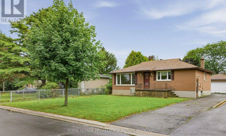 59 Campbell Crescent
