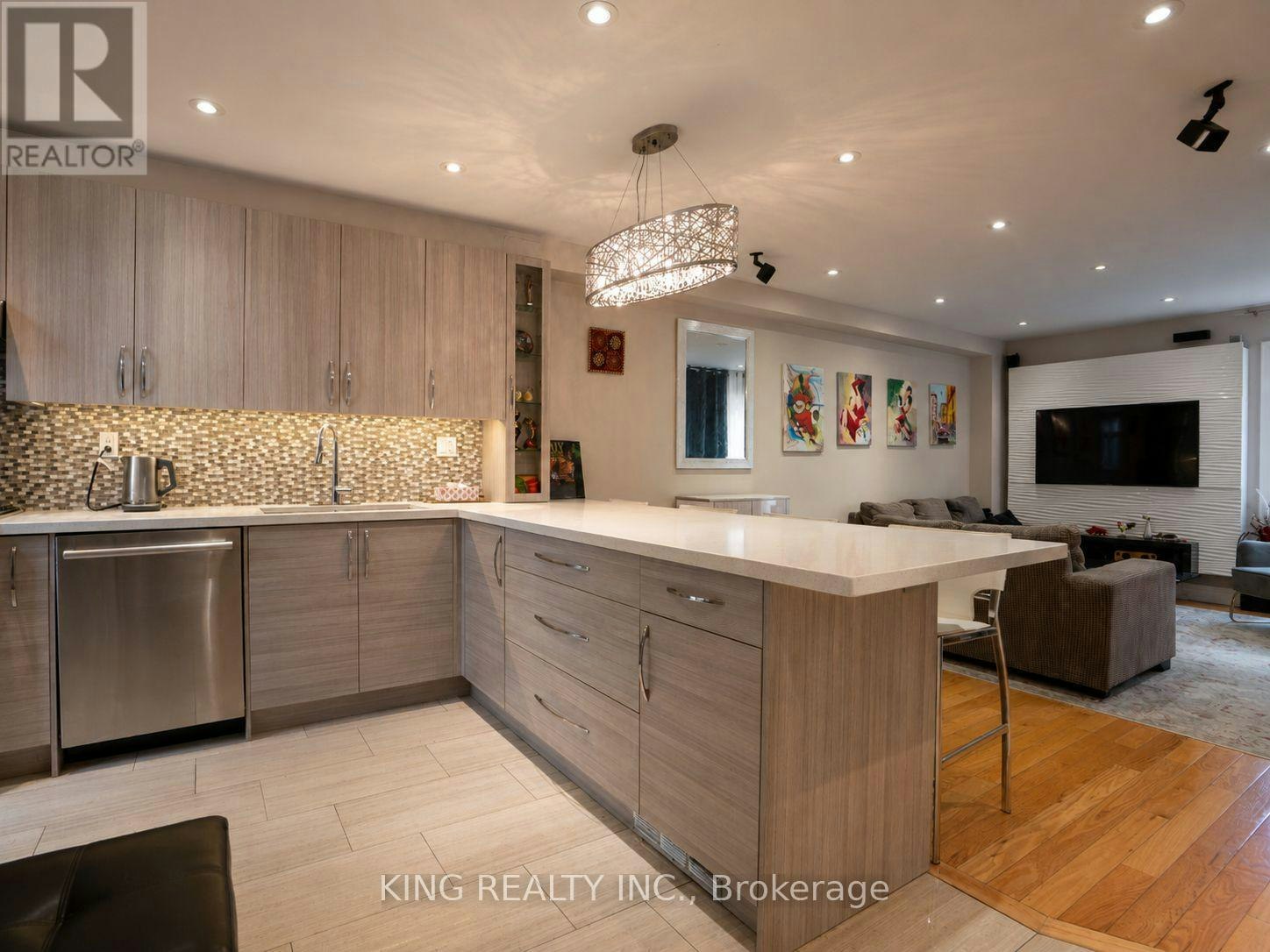 149 Dolce Crescent, Vaughan, ON, L4H 3C7 - 6