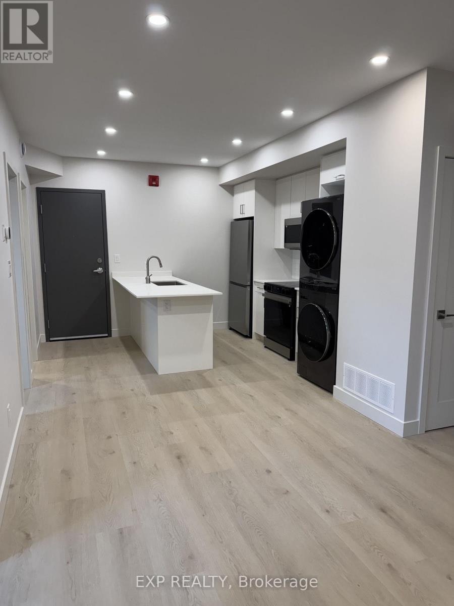 1-1301 Dorchester Avenue, Ottawa, ON, K1Z 8E8 - 3