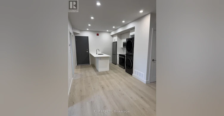 1-1301 Dorchester Avenue, Ottawa, ON, K1Z 8E8 - 3