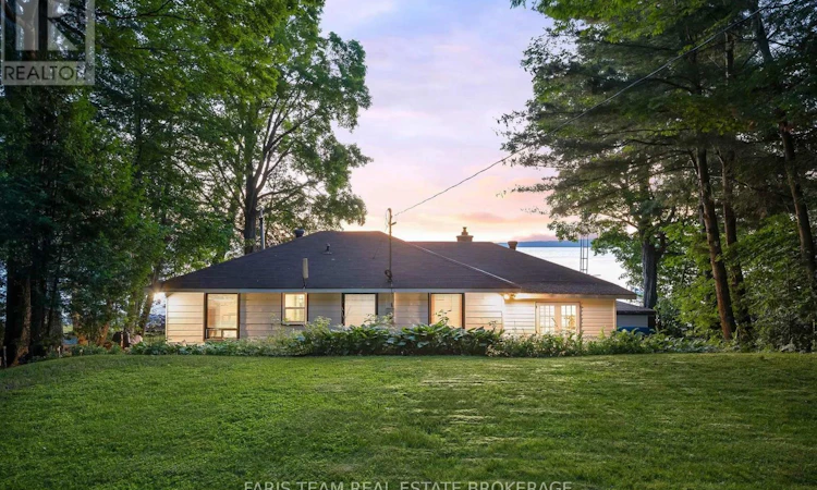 1697 Champlain Road
